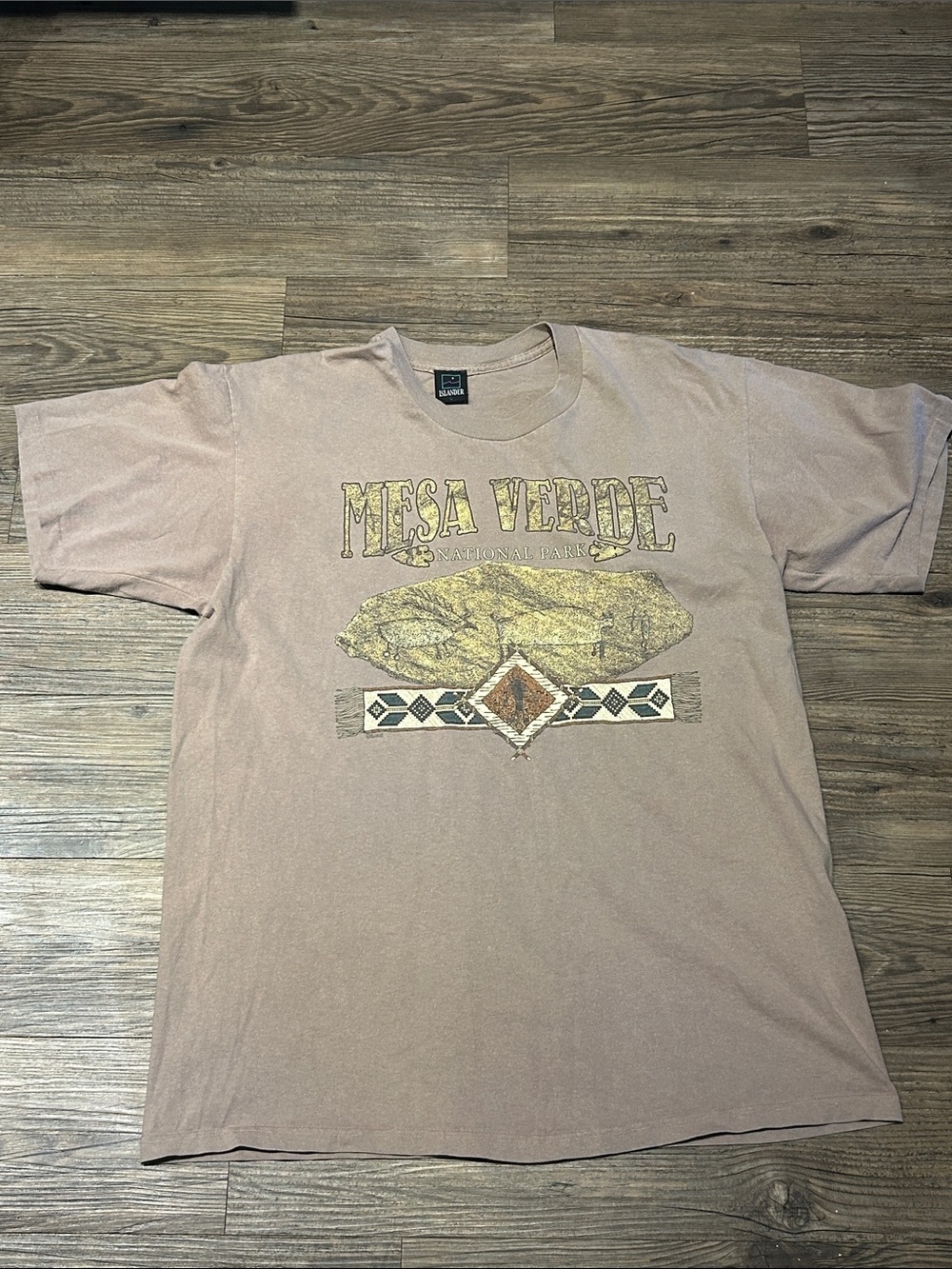 Mesa Verde Vintage 1990s Single Stitch Graphic Tee - Beige/Brown Print